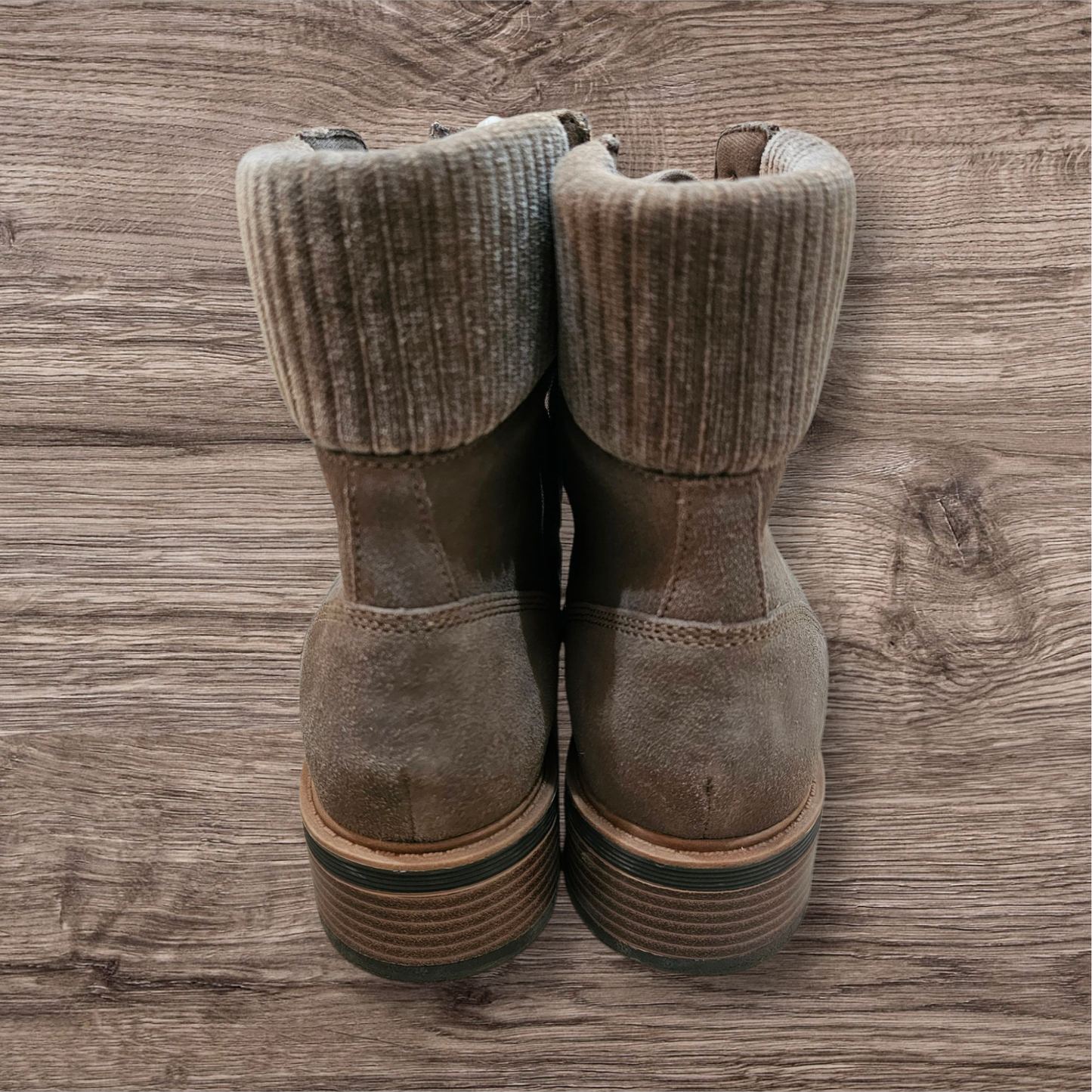 Clarks Taupe Suede Ankle Boots – Women’s Lace-Up with Side Zipper - Size 9