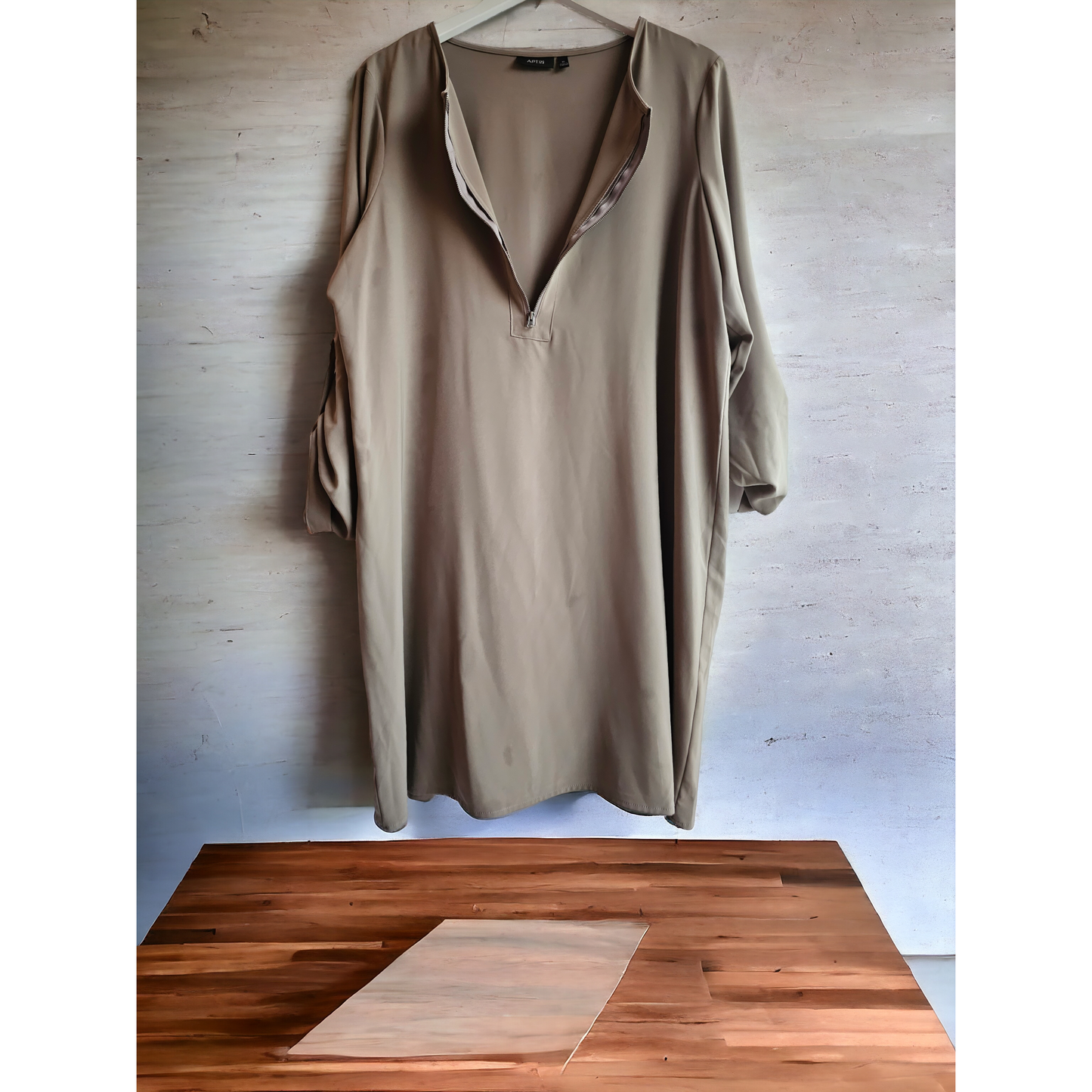 Apt. 9 Taupe Shirt Dress - Size Curvy Girl (Sz XL)