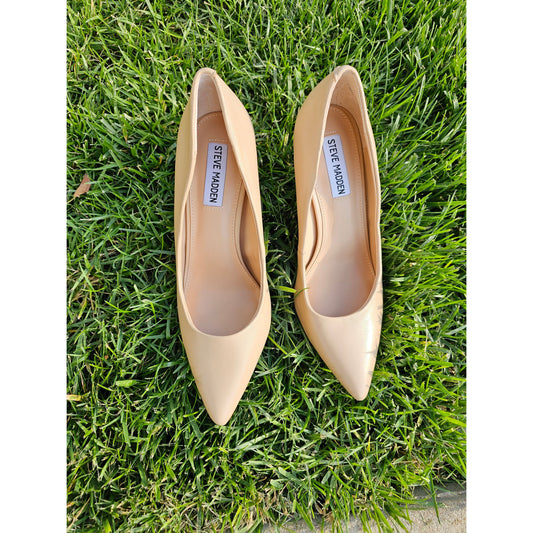 Steve Madden Nude Leather Pointed Toe Stiletto Pumps - Shoe Size 8