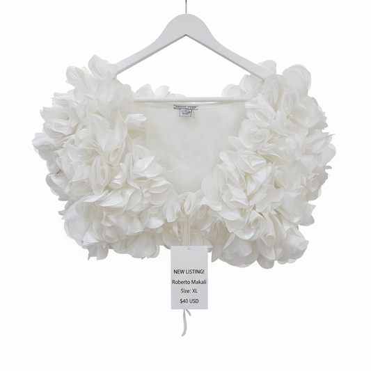 Roberto Makali 3D Floral Petal Shrug – Ivory - Size Curvy Girl XL