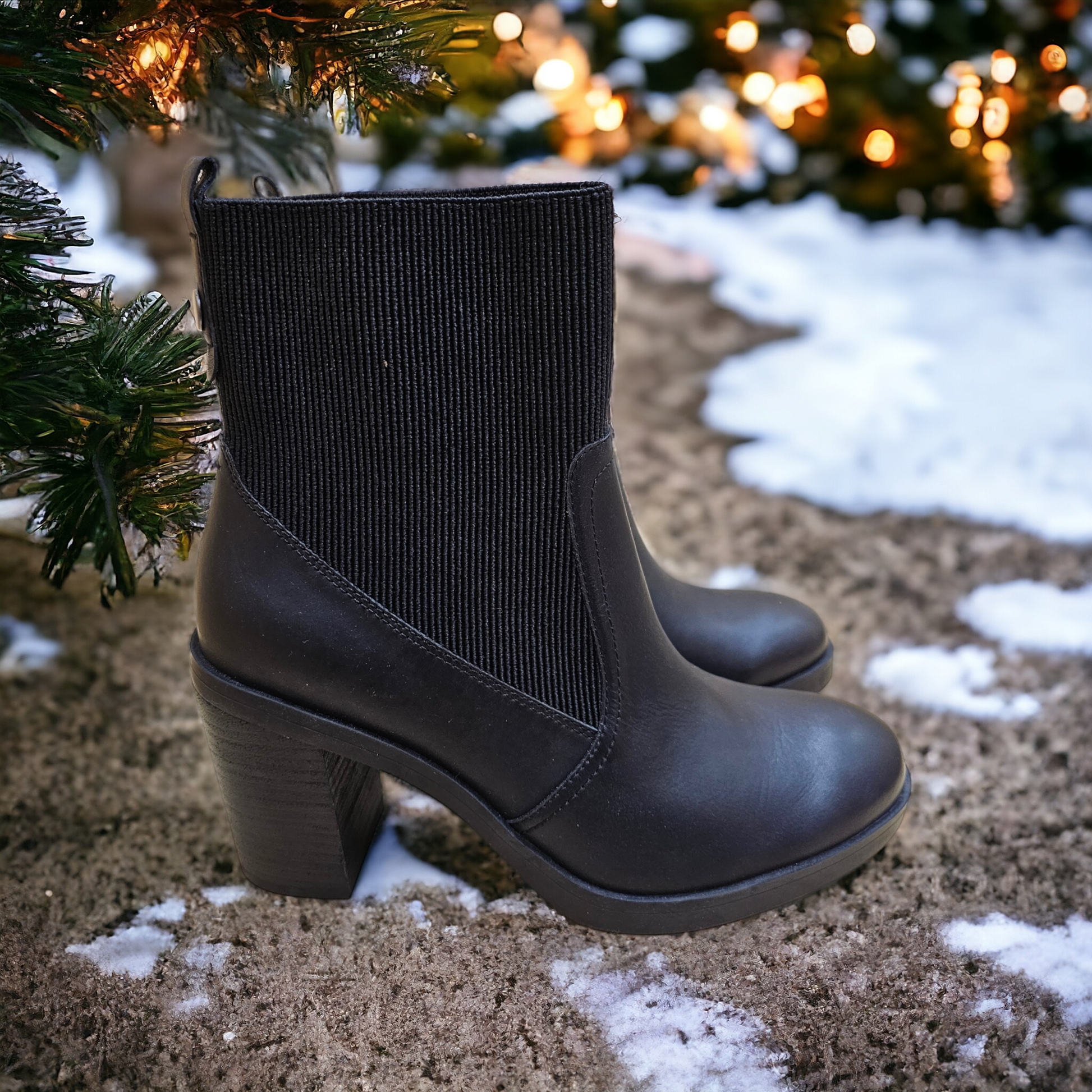 Crown vintage black clearance booties