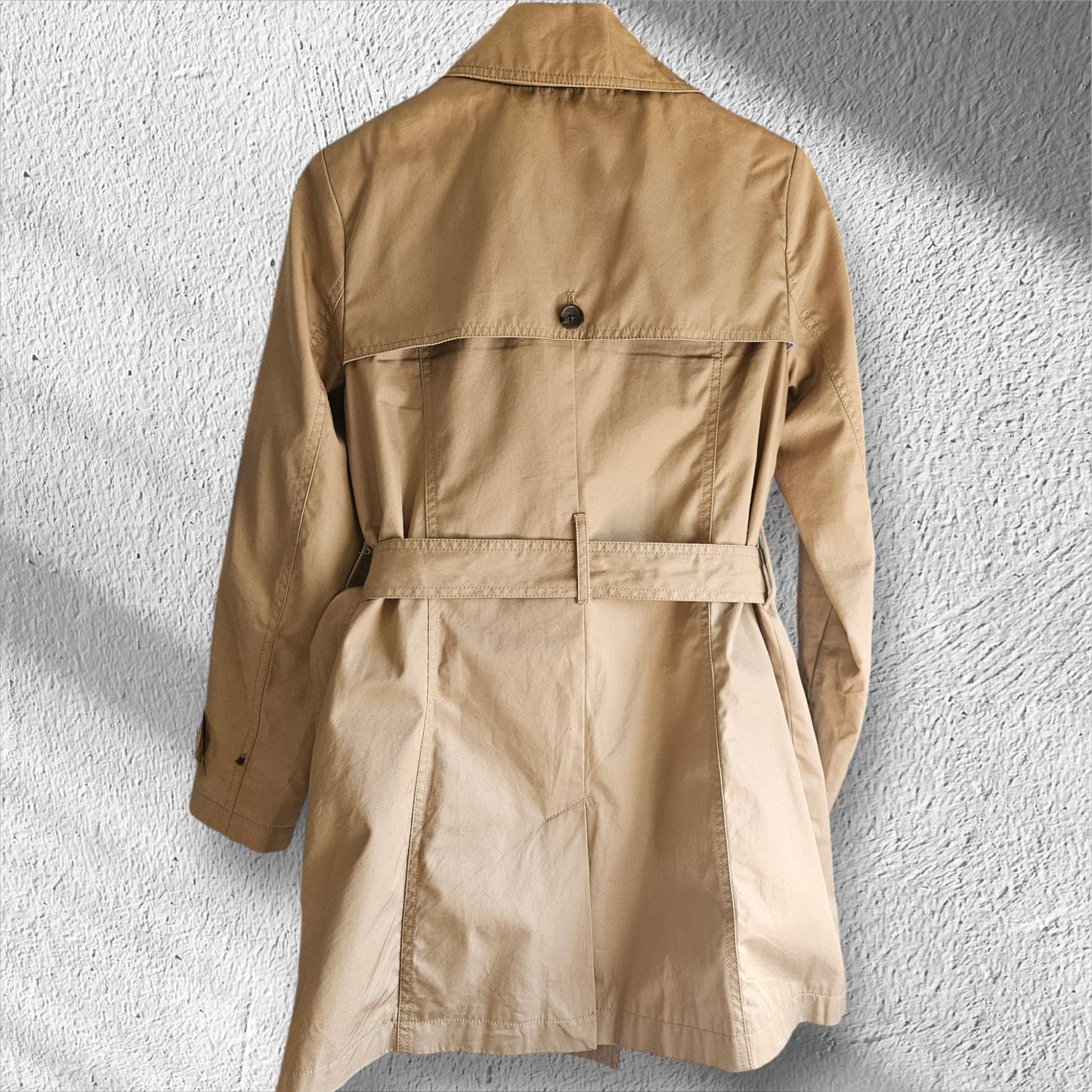 Banana Republic Khaki Color Trench Coat - Size Medium