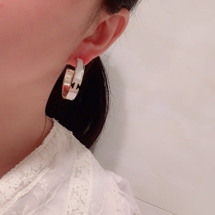 0lympe Feel White Hoop H Earrings - Fashion Jewelry